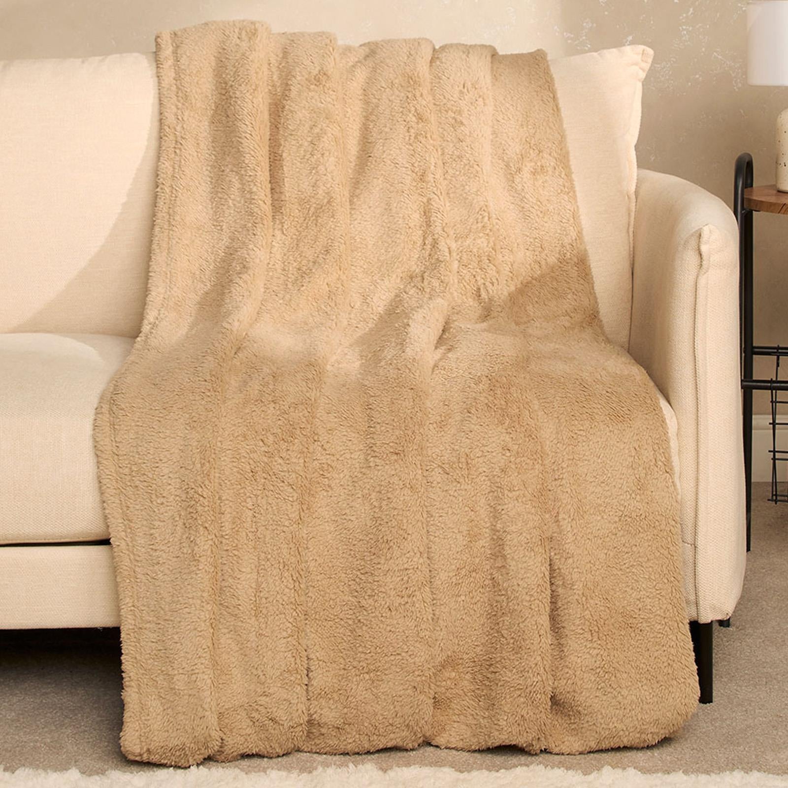 Brentfords Teddy Fleece Bear Blanket Large Throw over Bed Plush Soft Bedspread