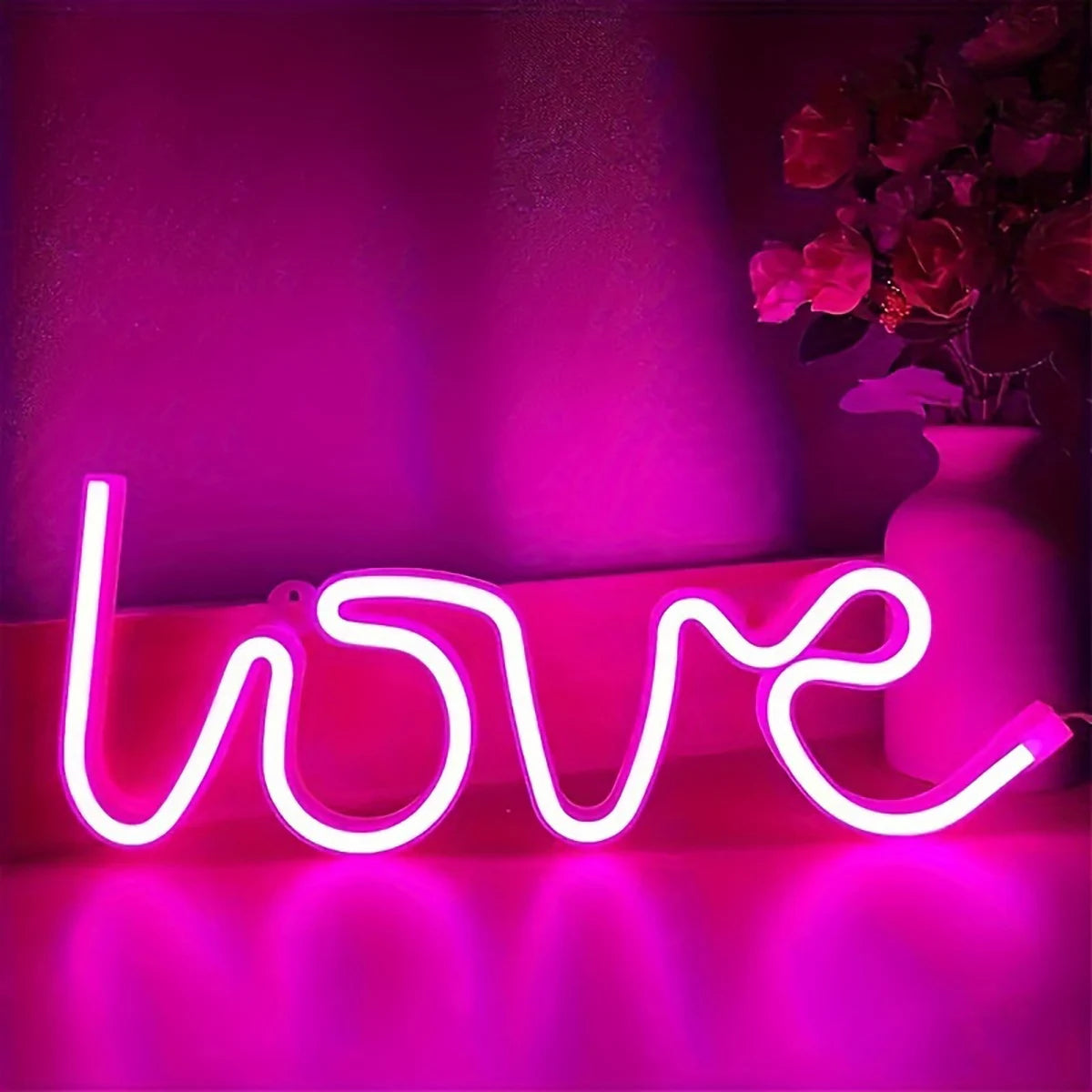 LOVE Neon Light