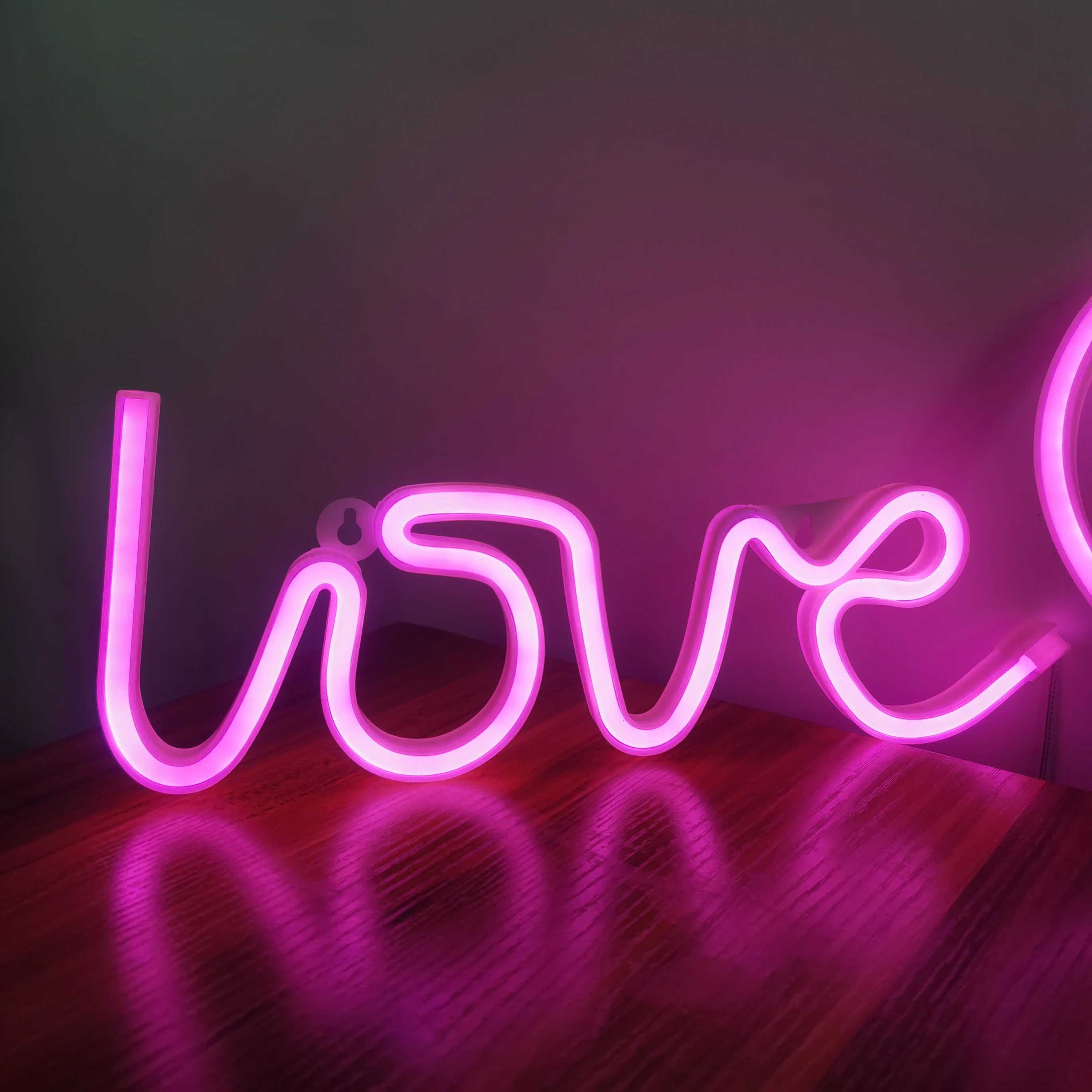 LOVE Neon Light