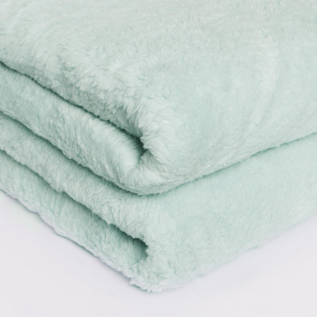 Brentfords Teddy Fleece Bear Blanket Large Throw over Bed Plush Soft Bedspread