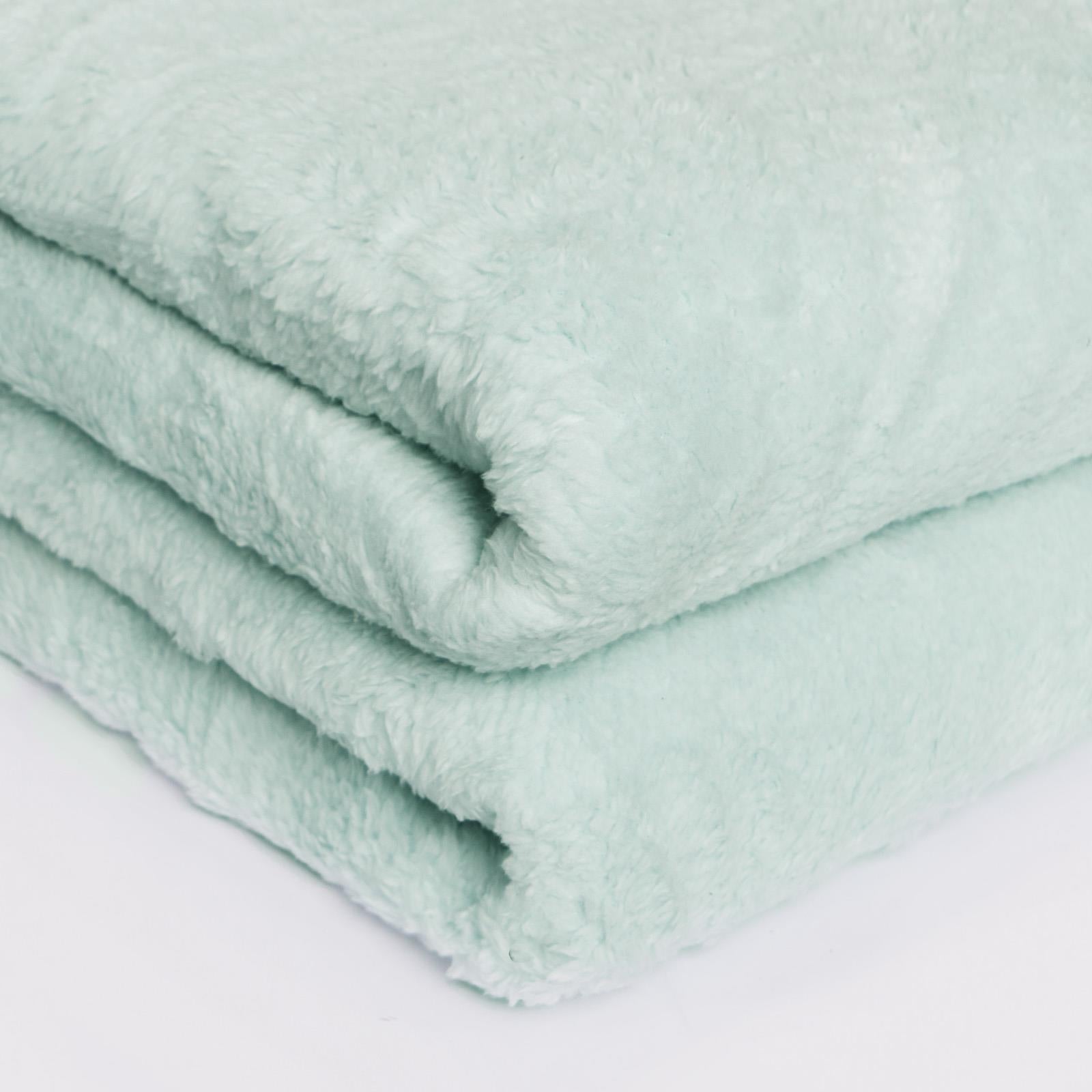 Brentfords Teddy Fleece Bear Blanket Large Throw over Bed Plush Soft Bedspread