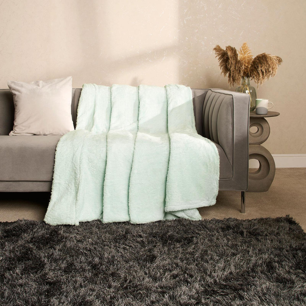 Brentfords Teddy Fleece Bear Blanket Large Throw over Bed Plush Soft Bedspread