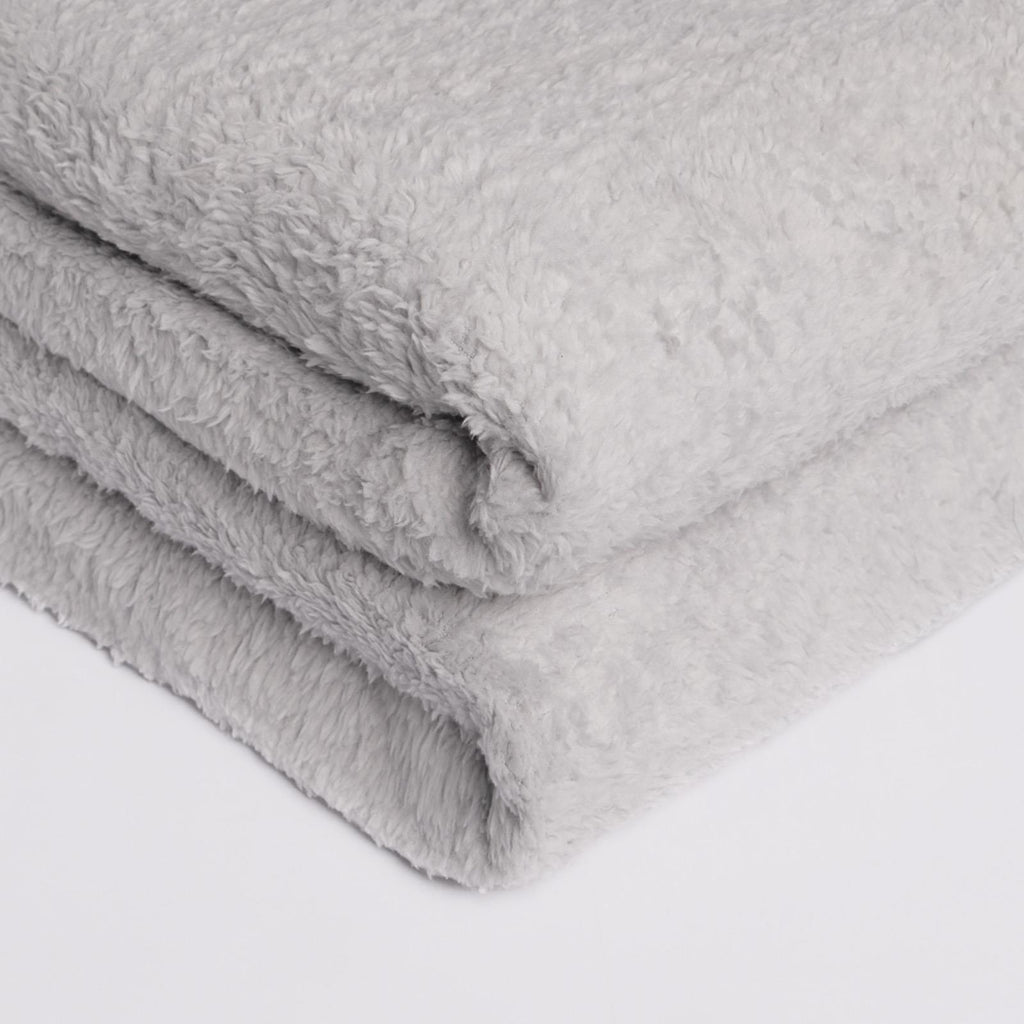Brentfords Teddy Fleece Bear Blanket Large Throw over Bed Plush Soft Bedspread